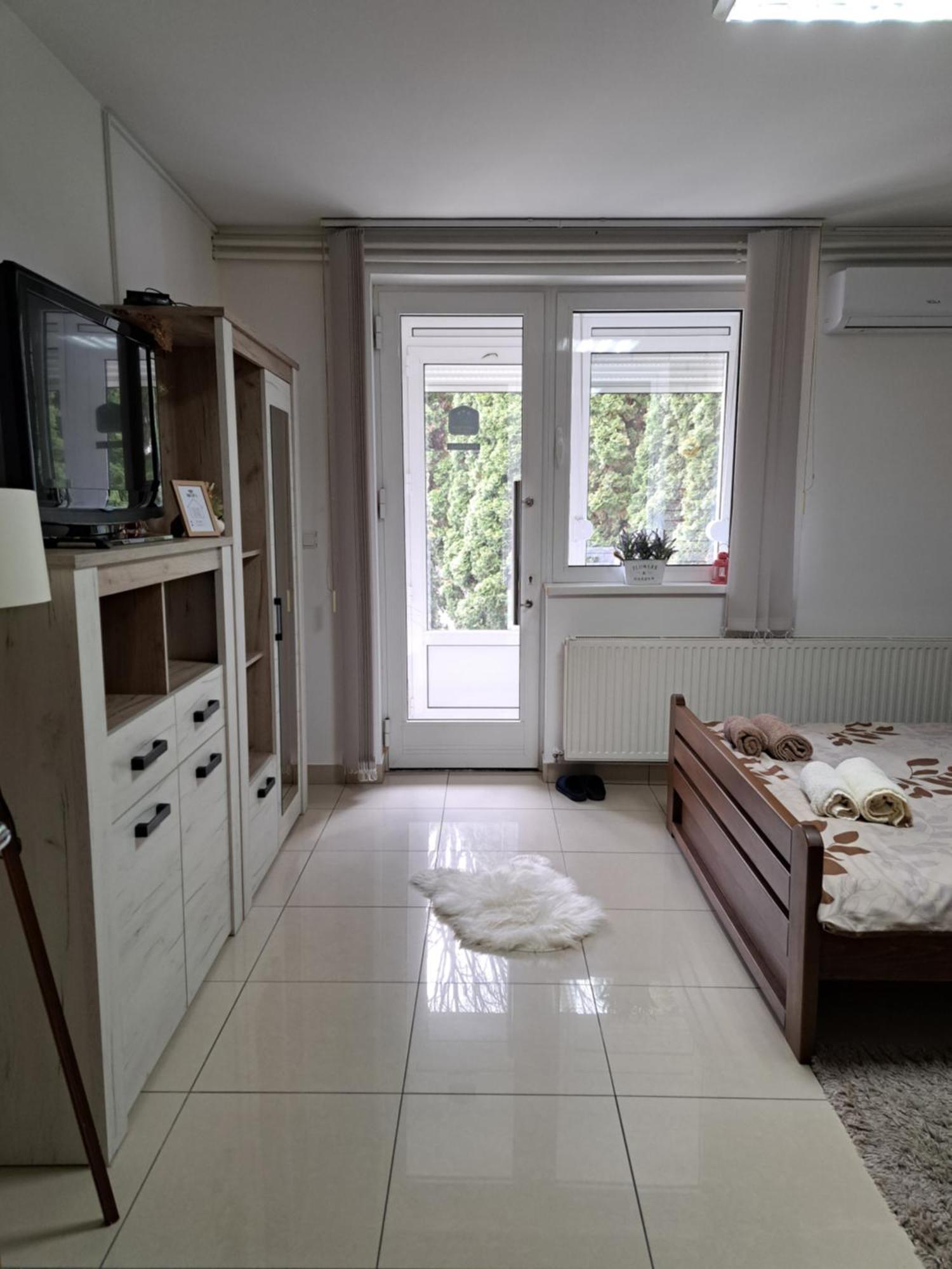 Apartman Fontana Kraljevo Kültér fotó